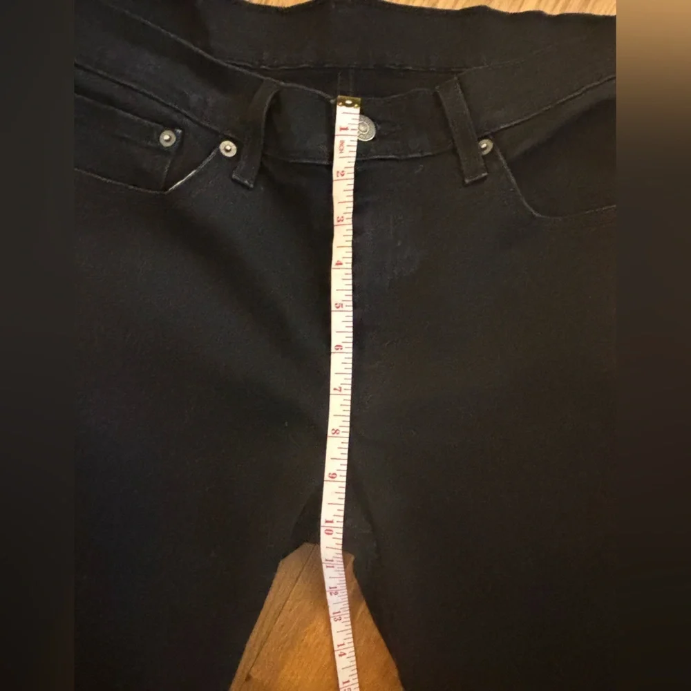 Levi's Black Skinny Jeans with Tapered Leg